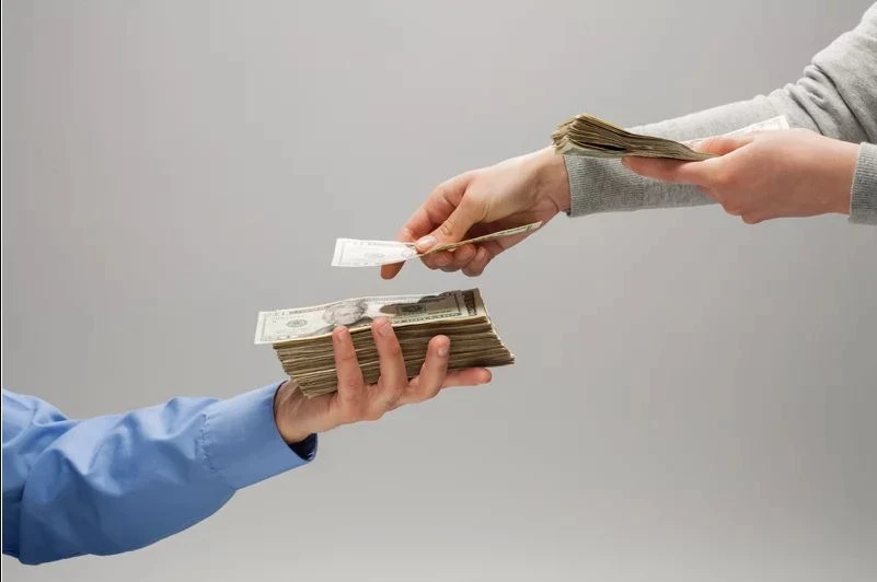 Công ty có được chậm trả lương cho người lao động không?