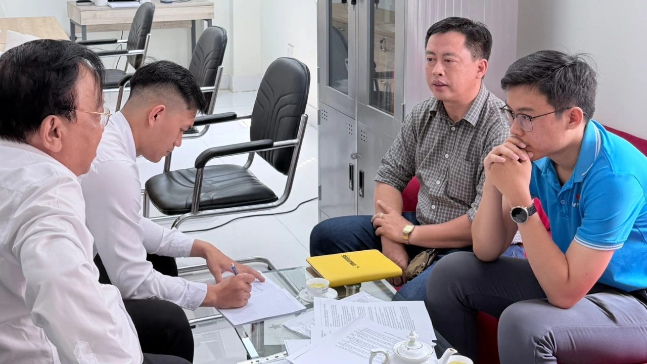 Luật sư Hoàng Thịnh Luật đánh giá hồ sơ tranh chấp đất đai Luật sư Hoàng Thịnh Luật đánh giá hồ sơ tranh chấp đất đai